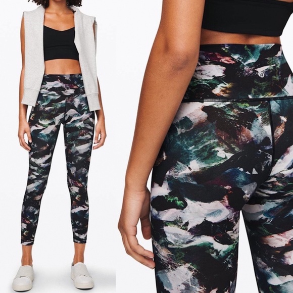 Lululemon Wunder Under High-Rise Galaxy Cropped Luxtreme Tight - Picture 3 of 10